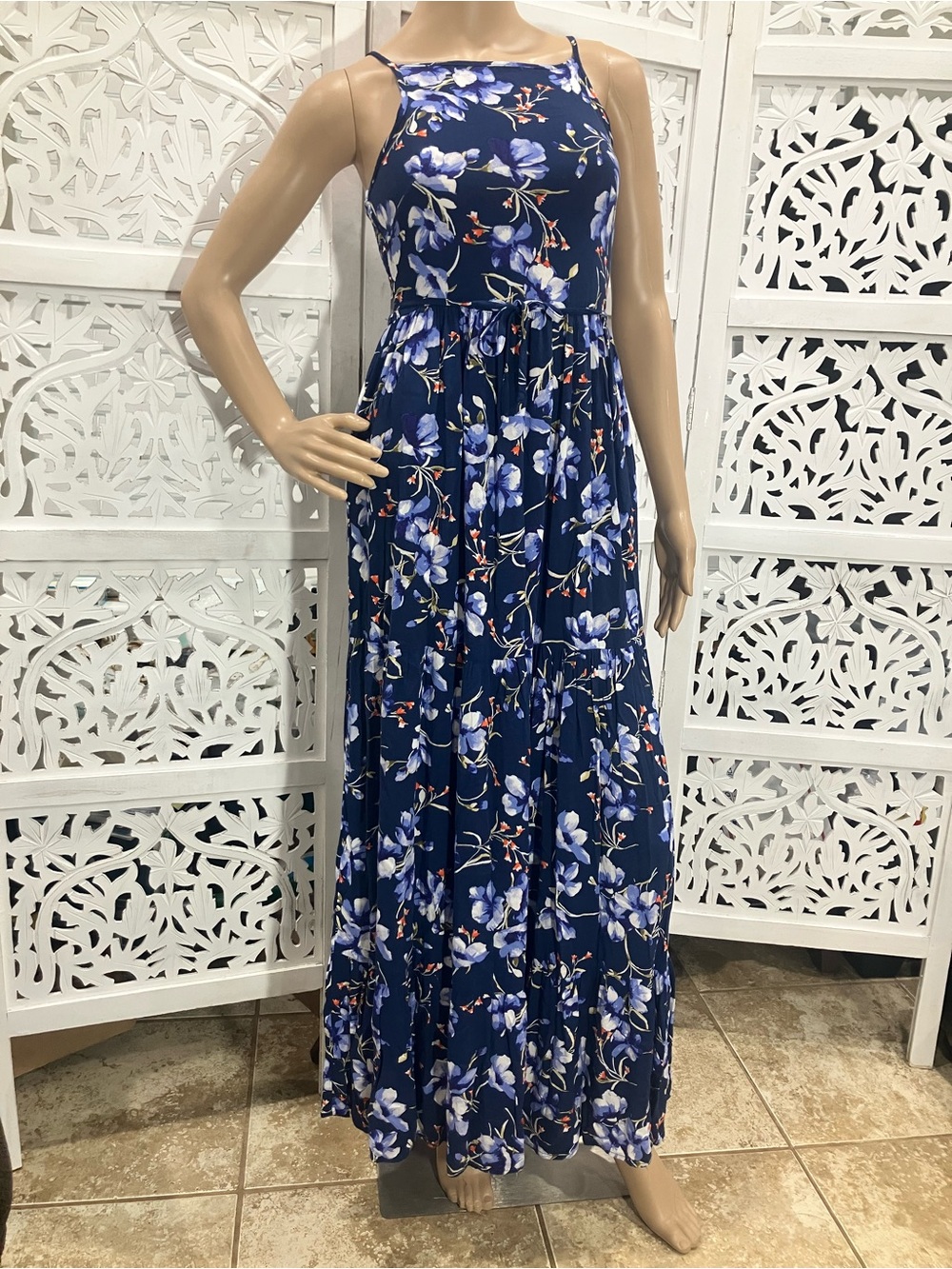 EUC Band of Gypsies Floral Maxi Dress, size XS